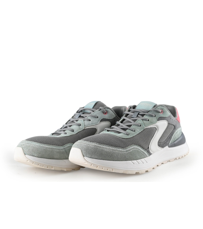 We Sneakers