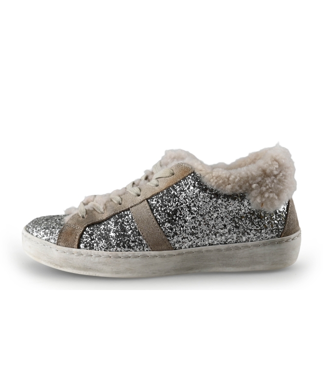 Toral Sneakers
