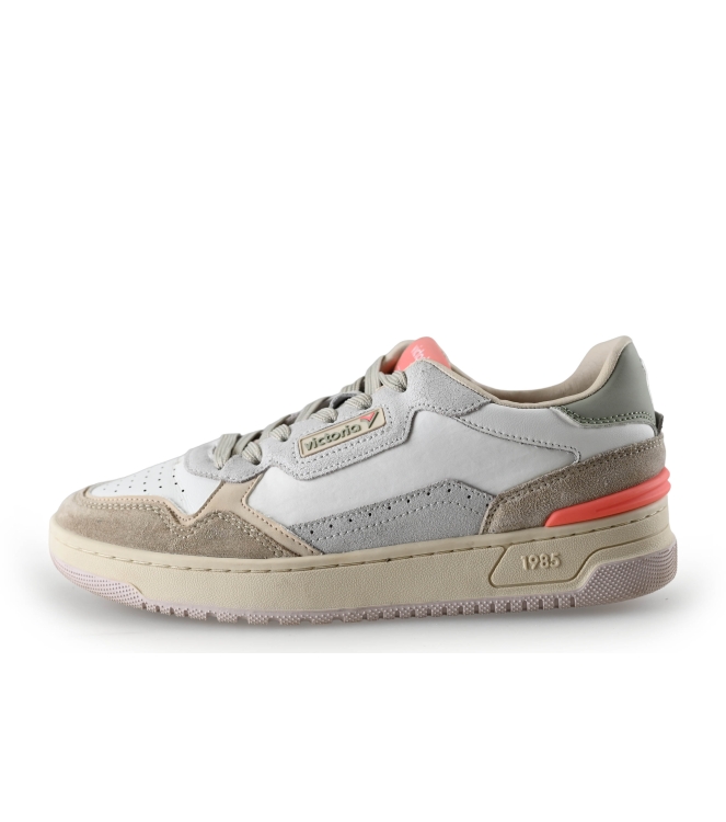 Victoria Sneakers