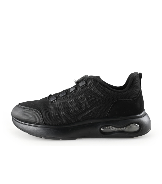 Red-Rag Sneakers