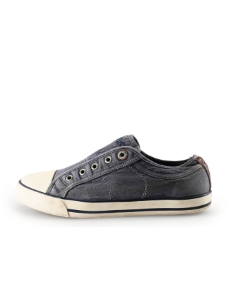 Mustang Sneakers