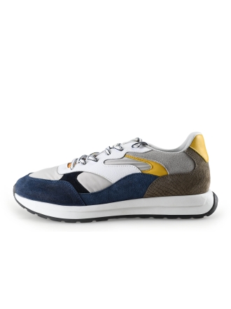 Vertice Sneakers