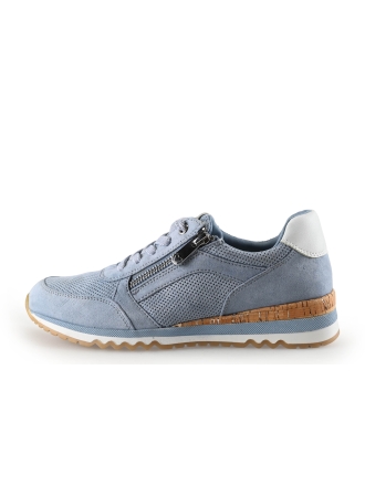 Nova Sneakers