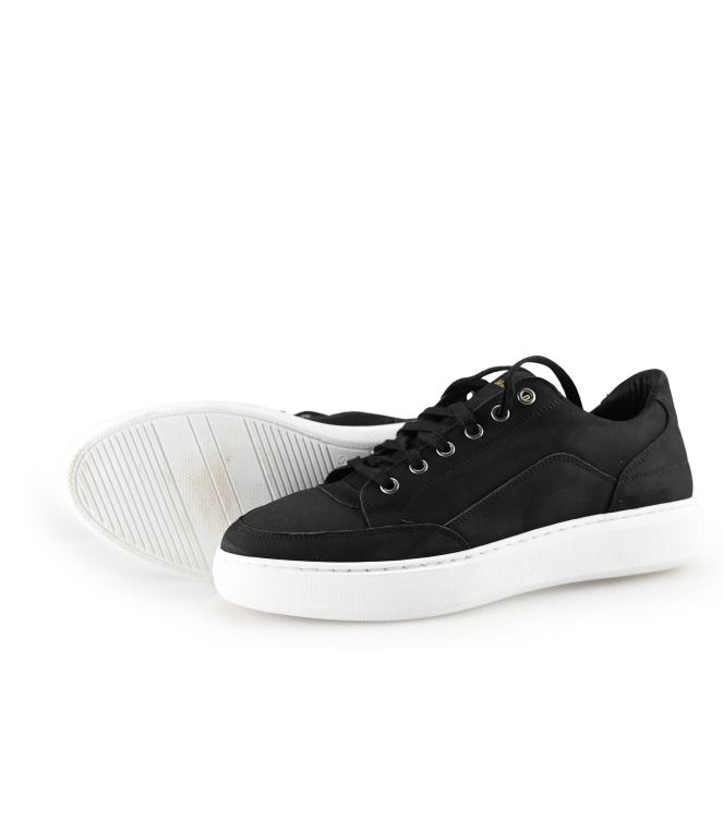 Manfield Sneakers
