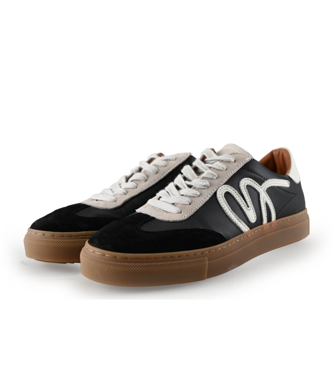 Manfield Sneakers