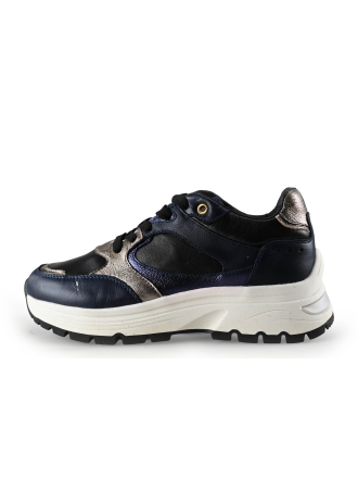 Manfield Sneakers