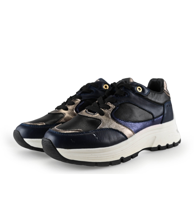 Manfield Sneakers
