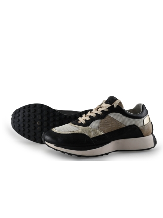 No Stress Sneakers