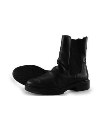 Manfield Chelsea boots