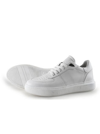 Manfield Sneakers