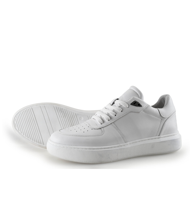 Manfield Sneakers