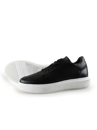 Manfield Sneakers
