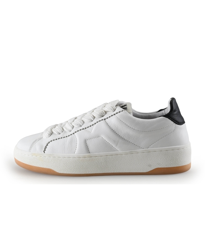 Manfield Sneakers