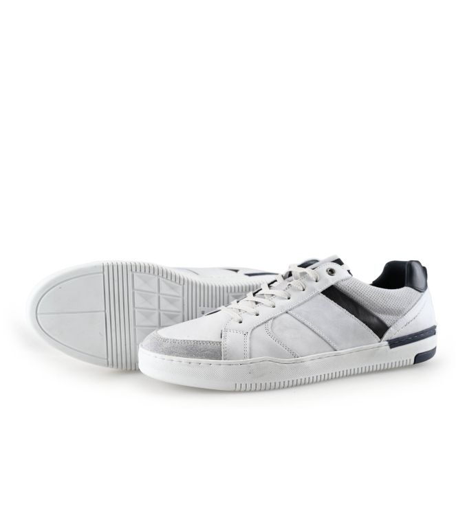 No Stress Sneakers