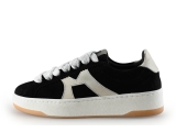 Manfield Sneakers