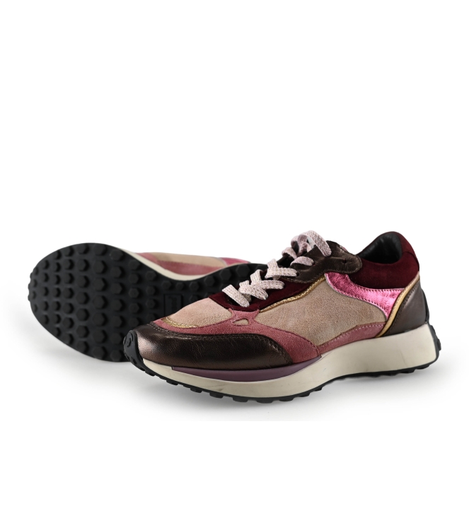 No Stress Sneakers