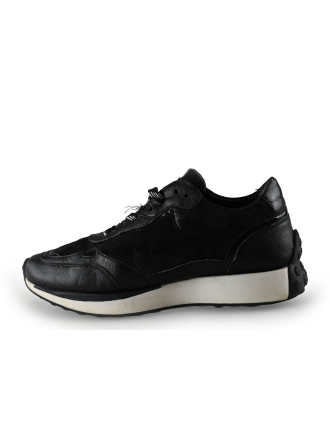 No Stress Sneakers