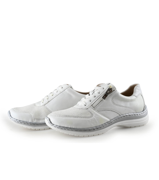 Caprice Sneakers
