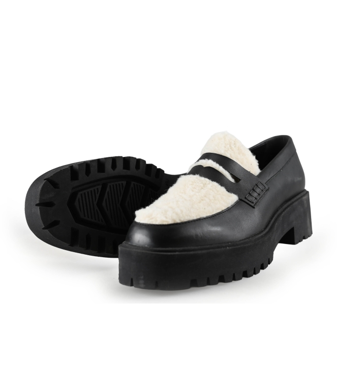 Sacha Loafers 