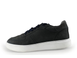 Manfield Sneakers