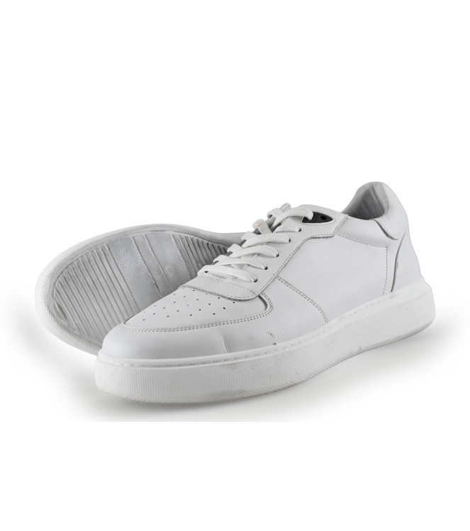 Manfield Sneakers