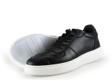 Manfield Sneakers