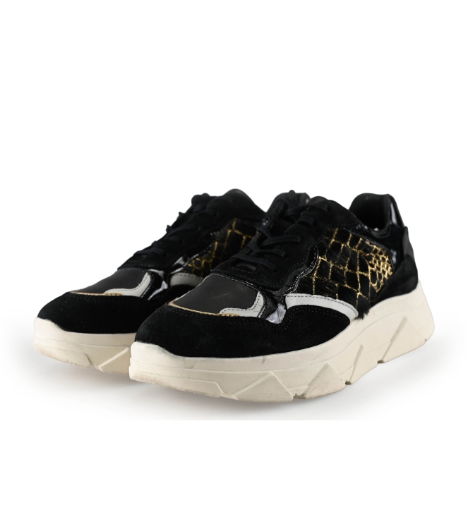 Tango Sneakers