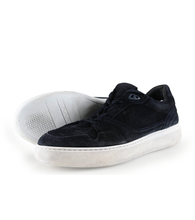 Manfield Sneakers