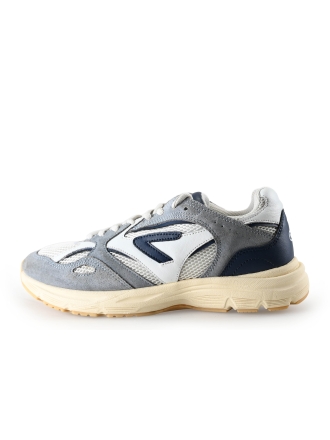 Hub Sneakers