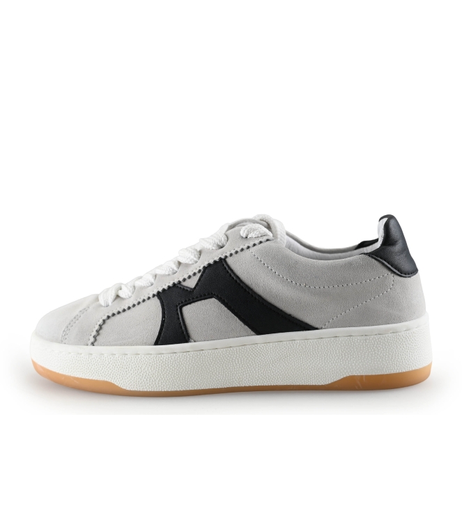 Manfield Sneakers