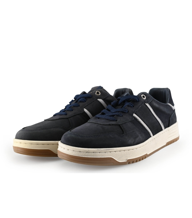 No Stress Sneakers