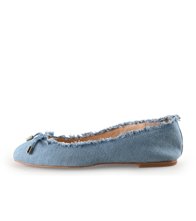 Sacha Ballerina's