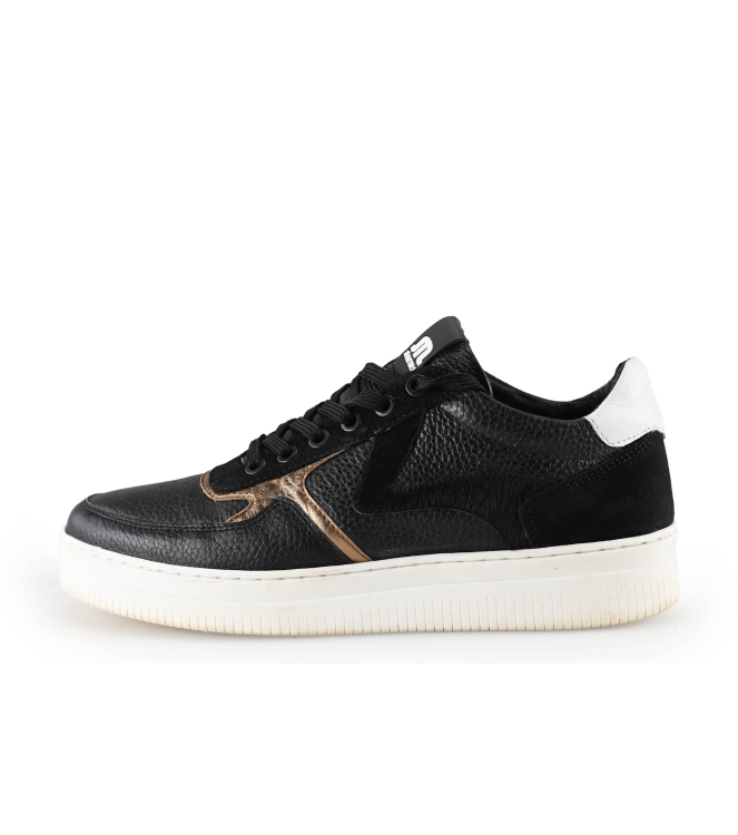 Maruti Sneakers