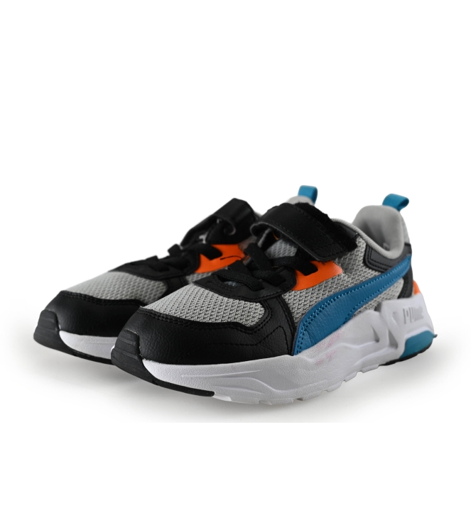 Puma Sneakers