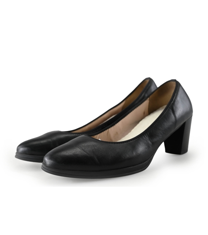 Ara Pumps