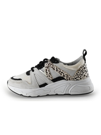 Wysh Sneakers