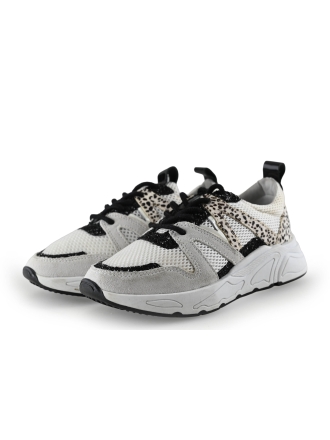 Wysh Sneakers