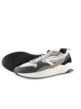 Hub Sneakers