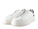 Guess Sneakers