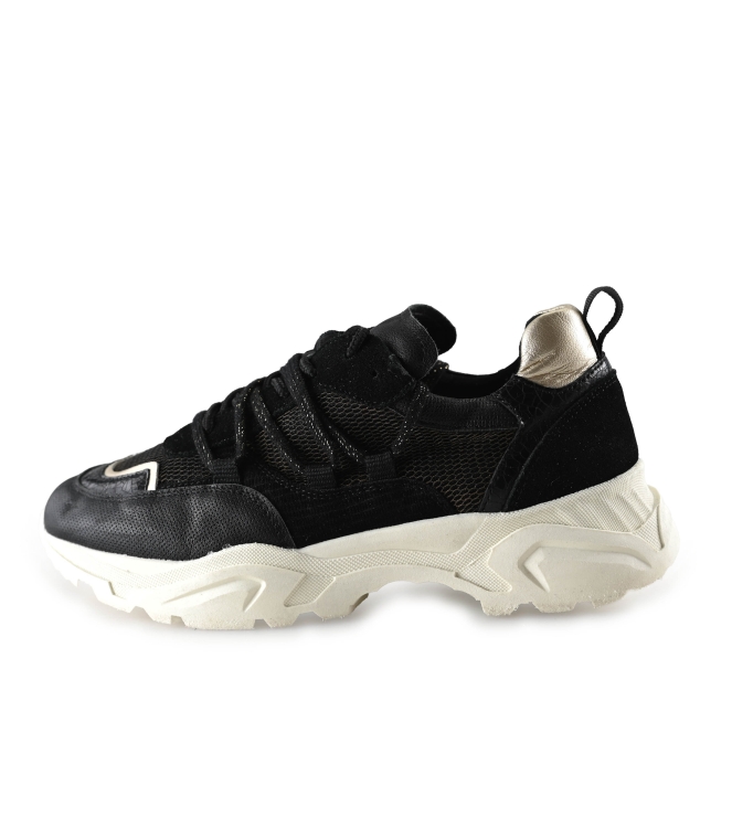 Omoda Sneakers