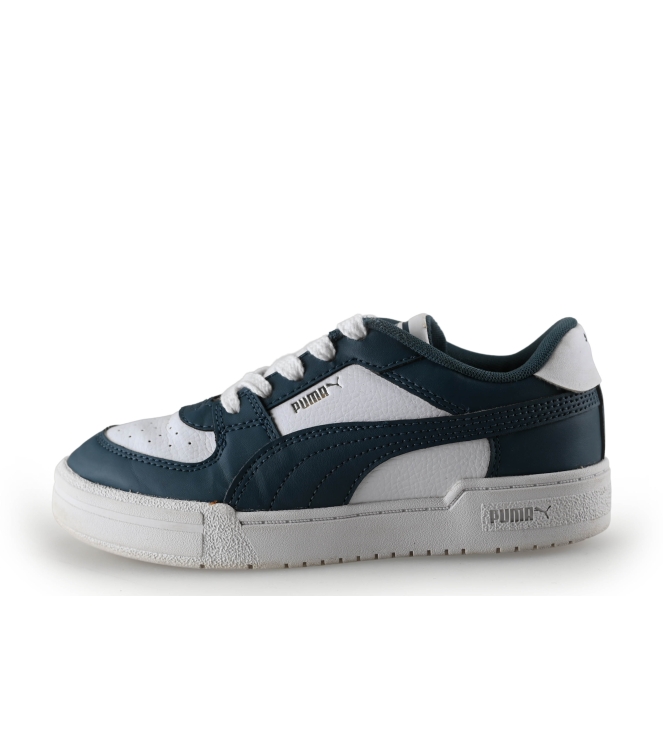 Puma Sneakers