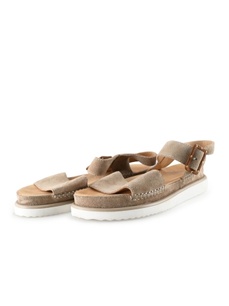 Ayana Sandalen