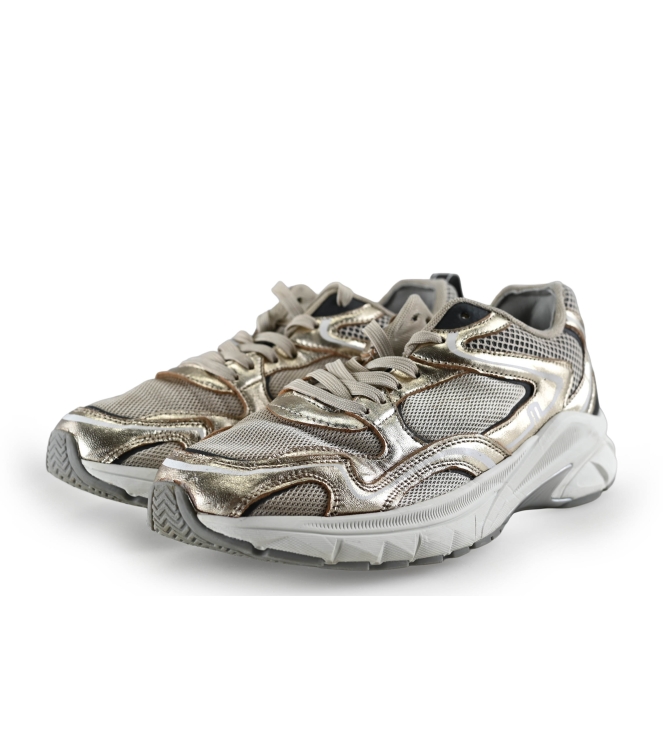 Maruti Sneakers