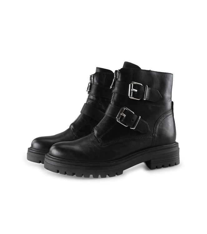 Omoda Boots