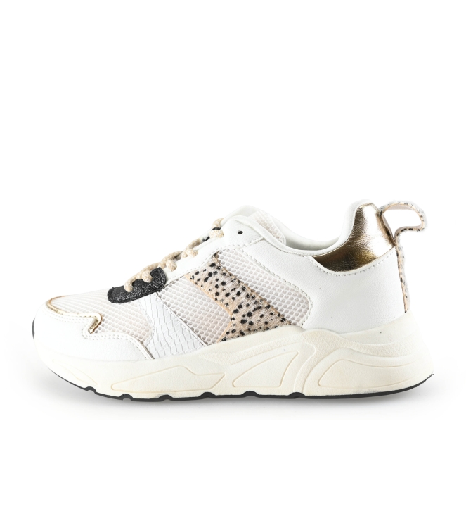 Omoda Sneakers