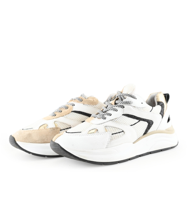 Lina Locchi Sneakers