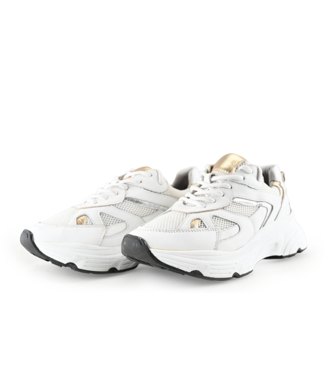Omoda Sneakers