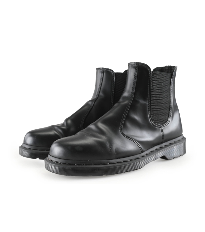 Dr Martens Chelsea boots