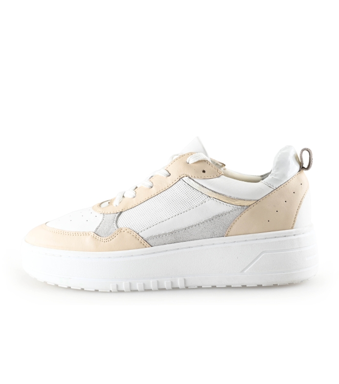 Lina Locchi Sneakers