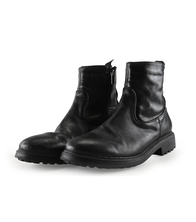 Stefano Lauran Enkellaarzen